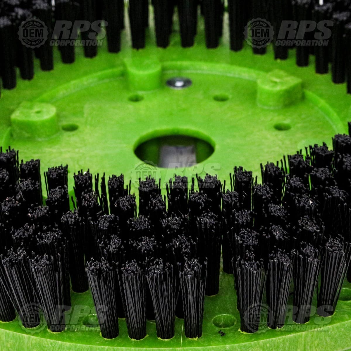 14-382P - Brush, Poly, 14", 8-Lobe Green